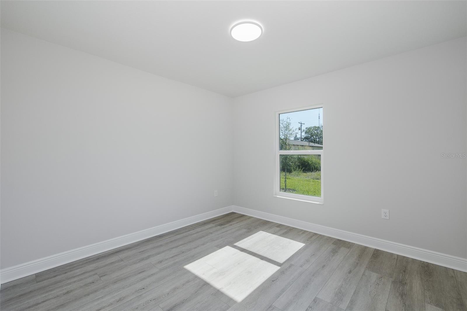 5422 CHARLES ST — photo 18