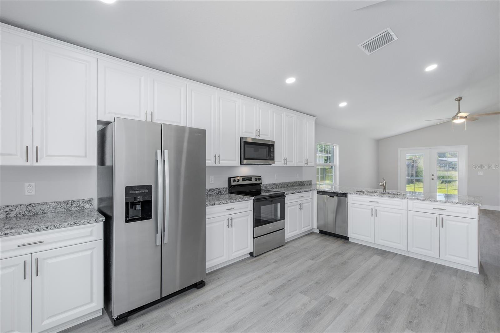 5422 CHARLES ST — photo 8