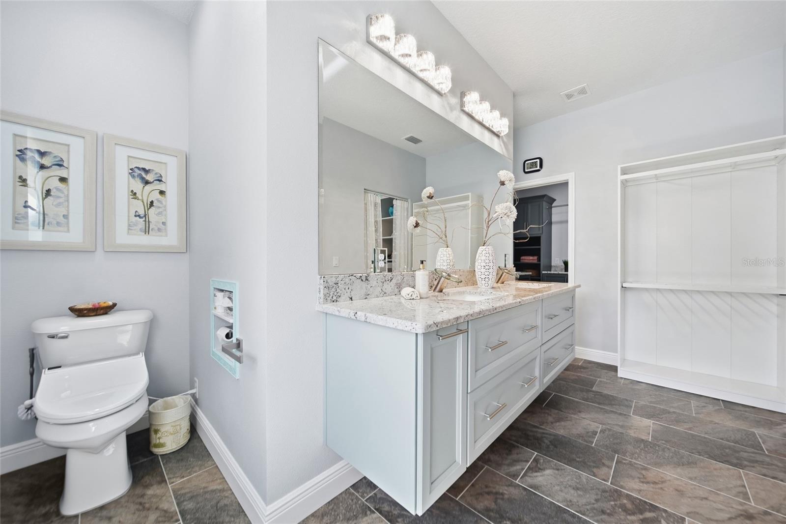 16090 FRINGE TREE DR — photo 19