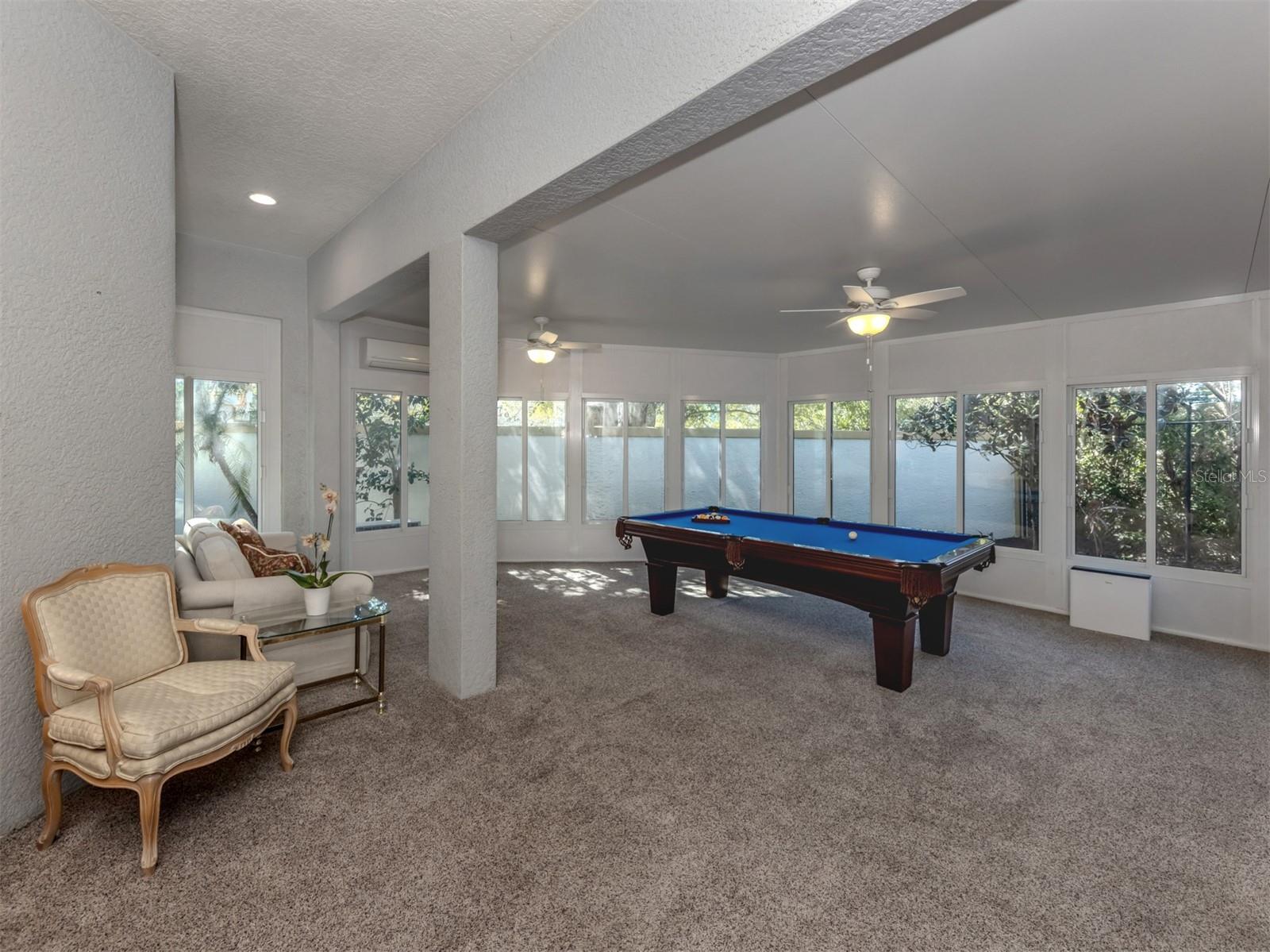 111 WAYFOREST DR — photo 4