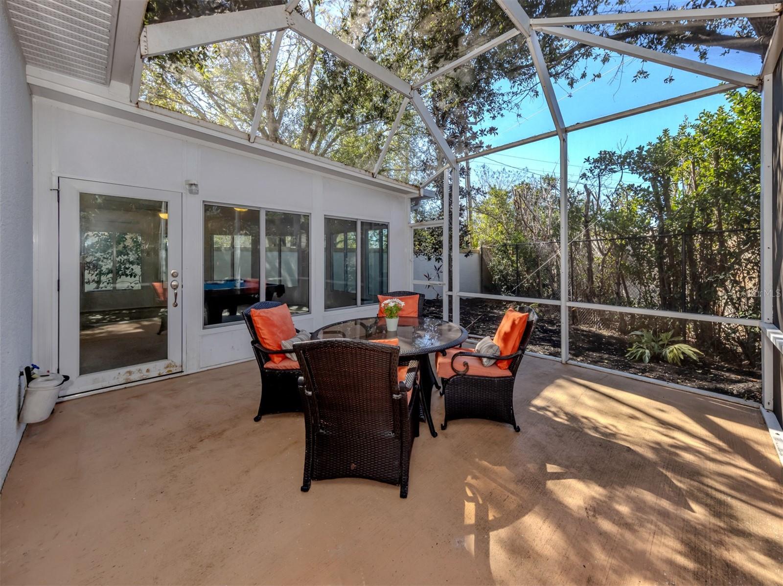 111 WAYFOREST DR — photo 29