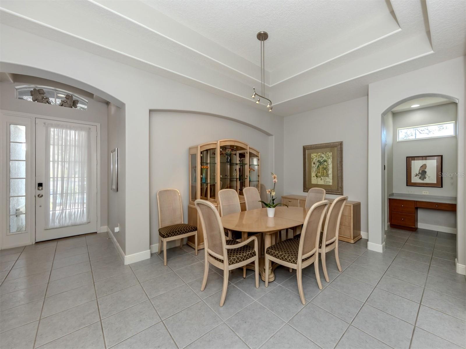 111 WAYFOREST DR — photo 24