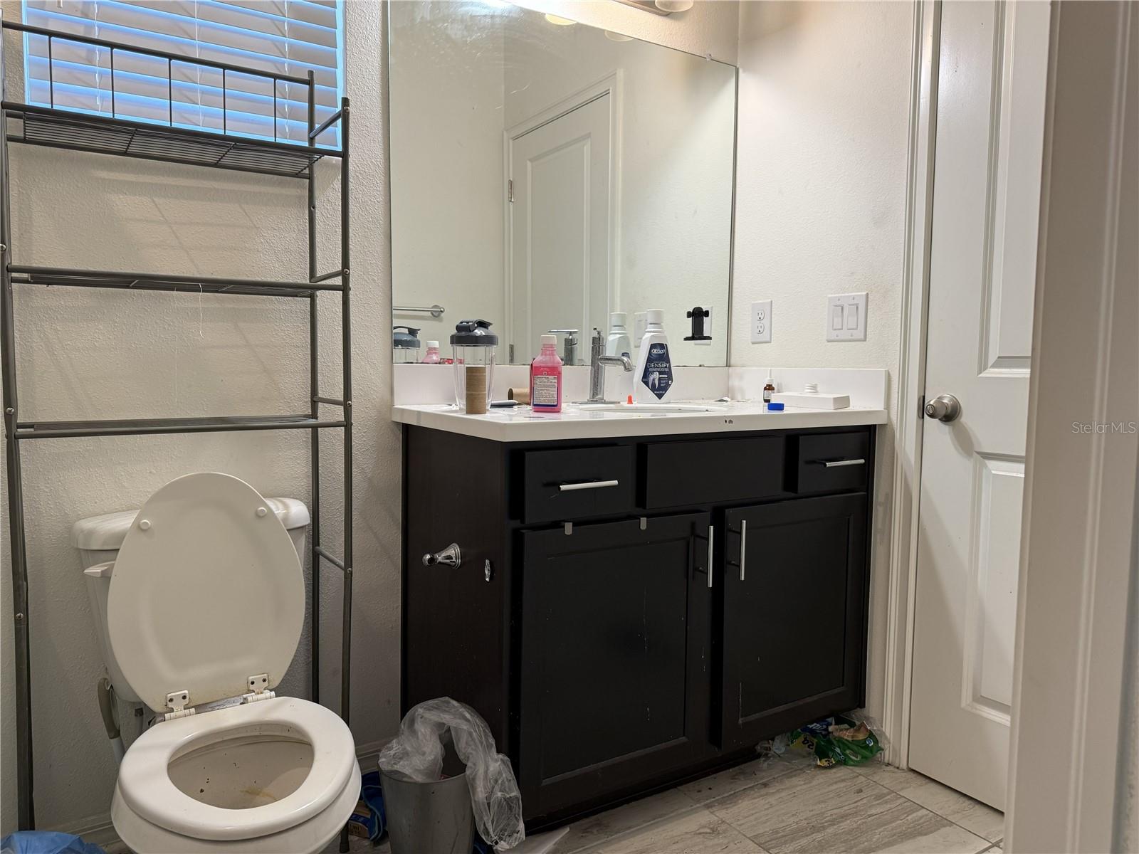 Home in PALMETTO — photo 23