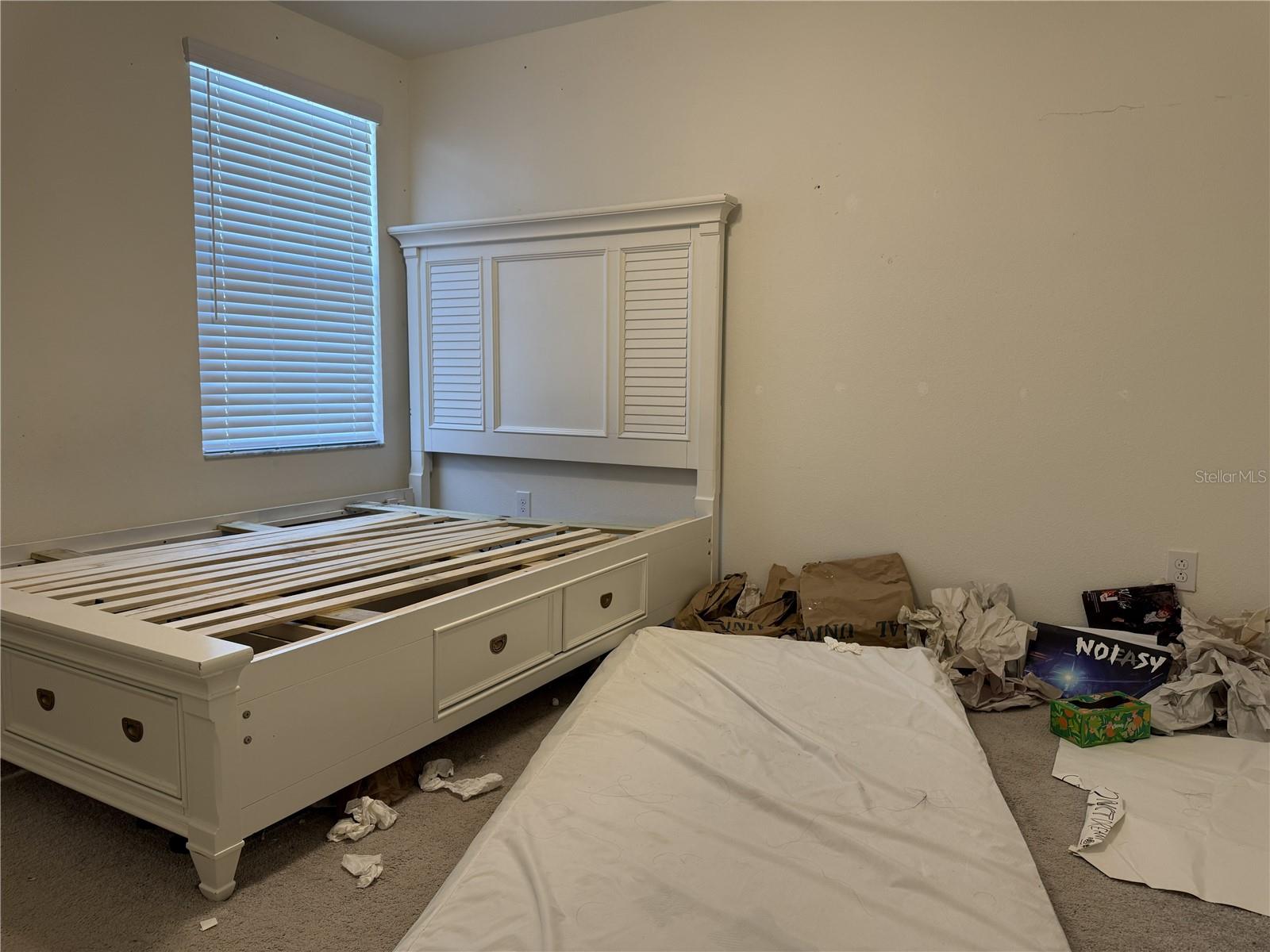 Home in PALMETTO — photo 14
