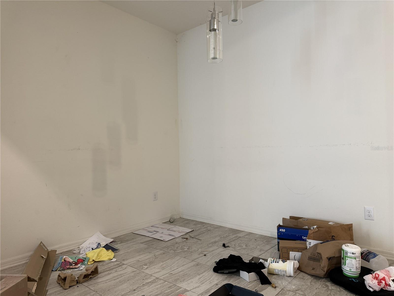 Home in PALMETTO — photo 19