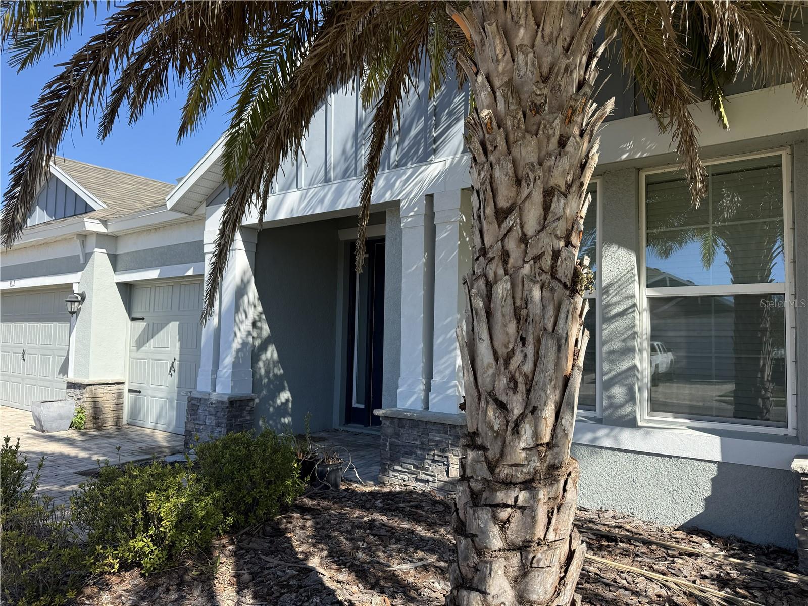 Home in PALMETTO — photo 38