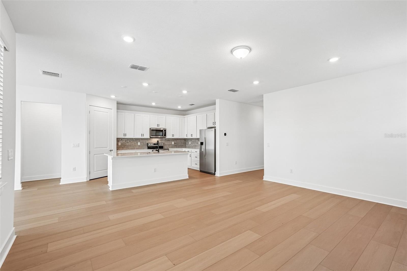9927 JOHNSON OAKS GLN — photo 8