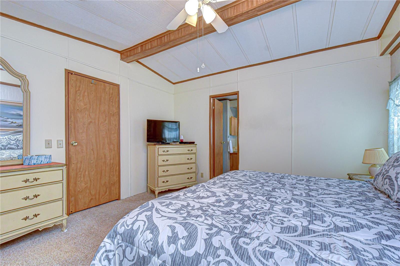 35145 WAGNER WAY — photo 54