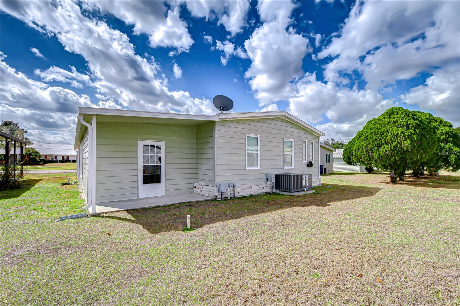 35145 WAGNER WAY — photo 13