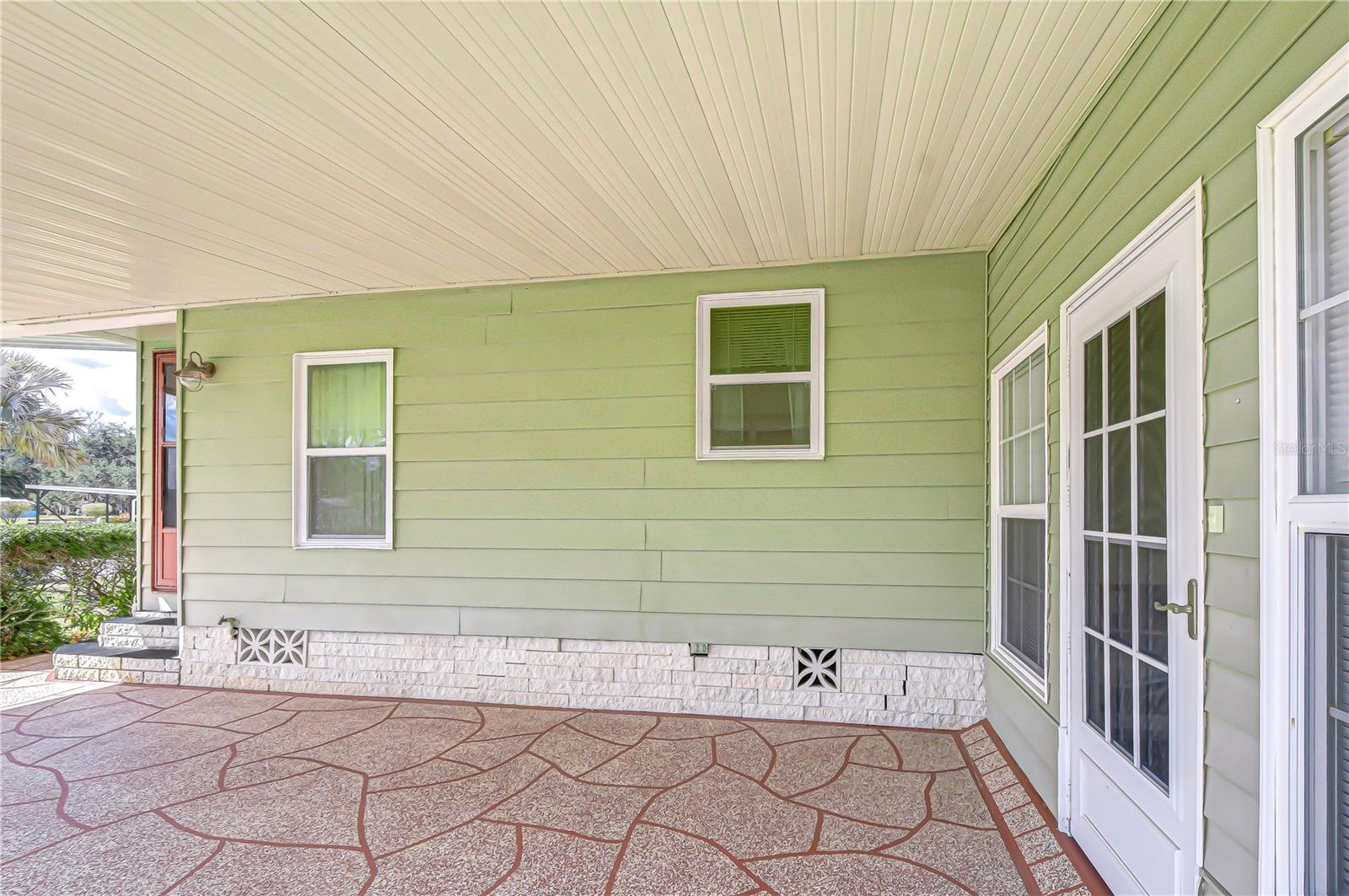 35145 WAGNER WAY — photo 9