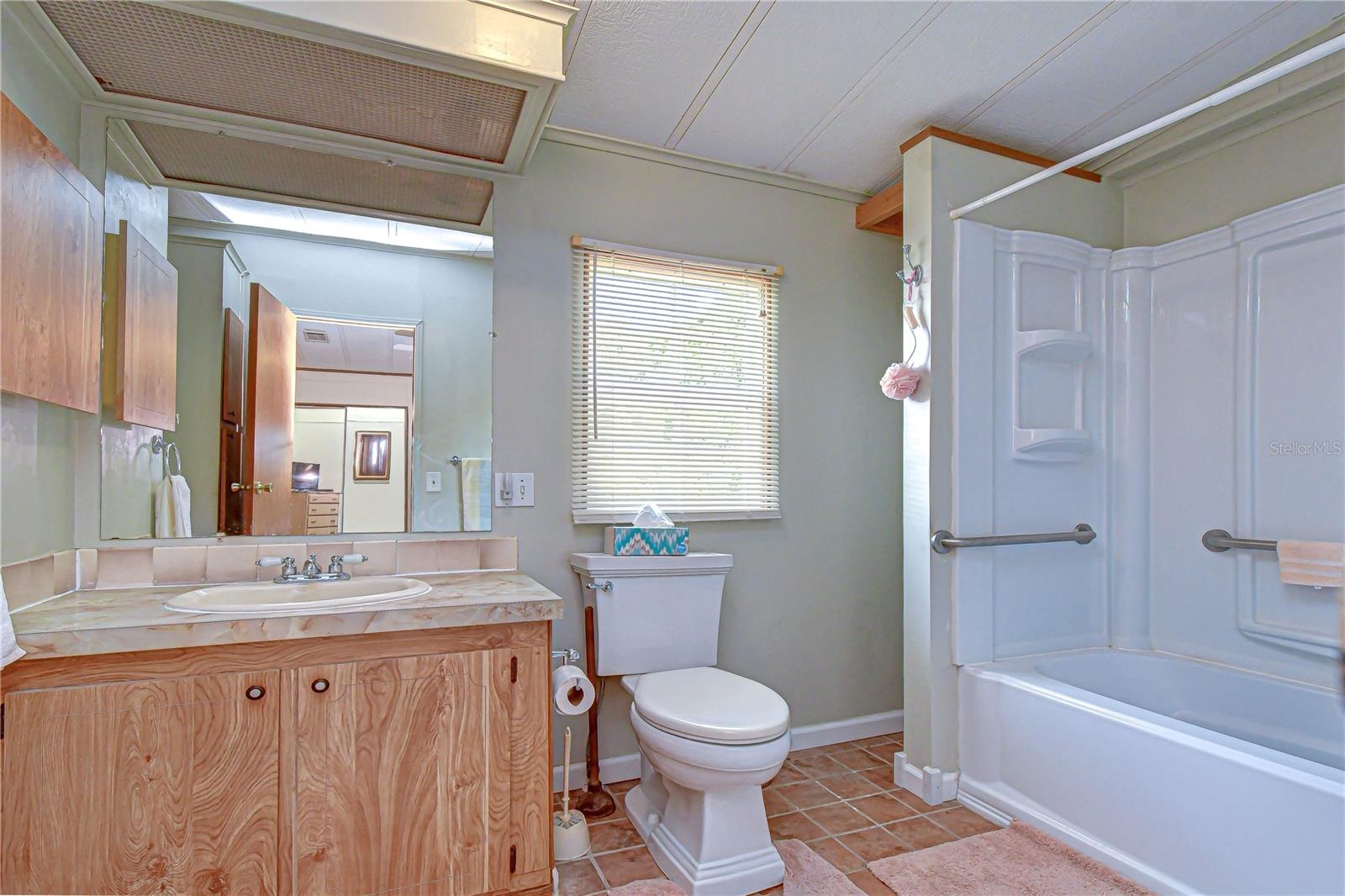 35145 WAGNER WAY — photo 57