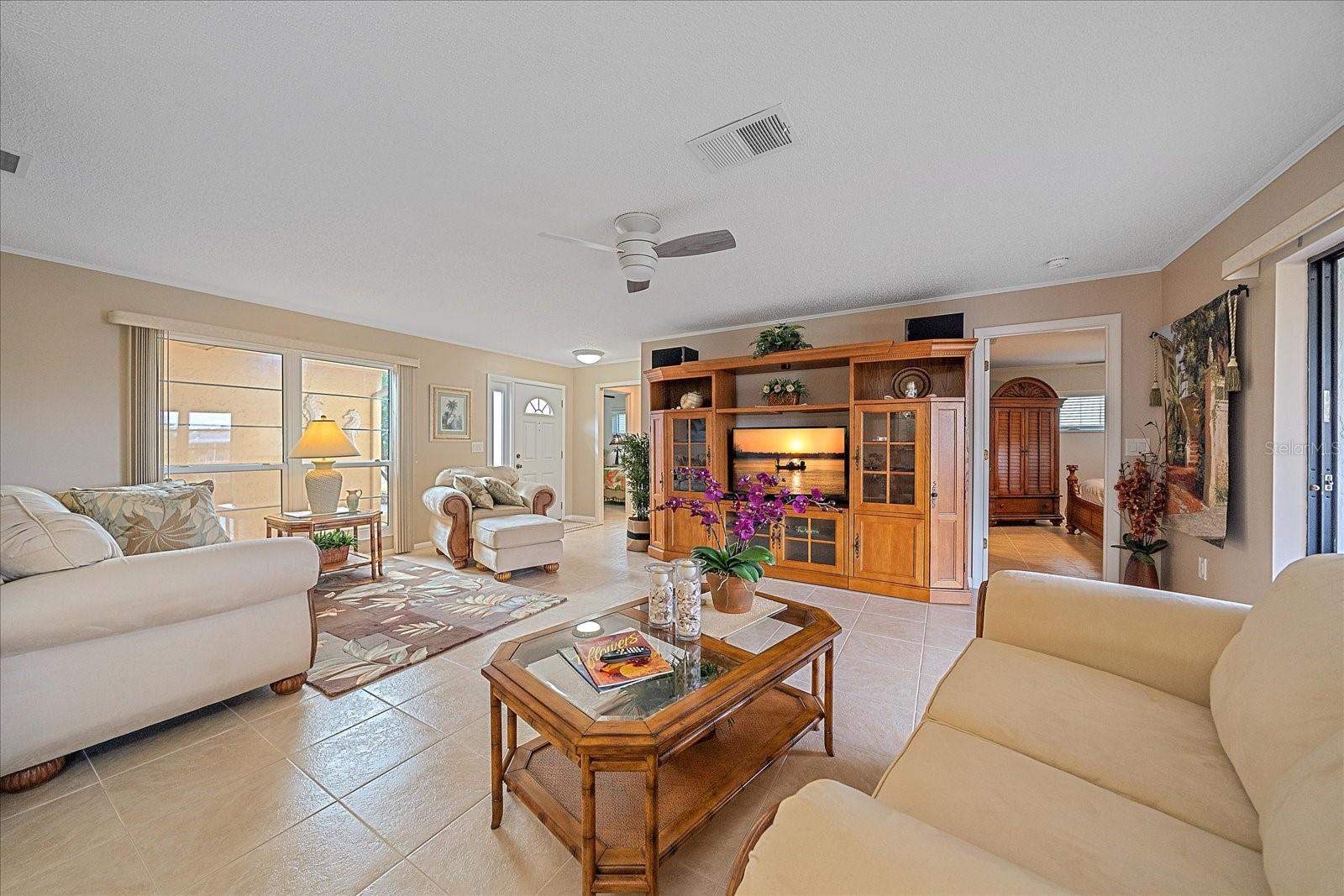 3135 GLEN ELYN BLVD #13 — photo 7