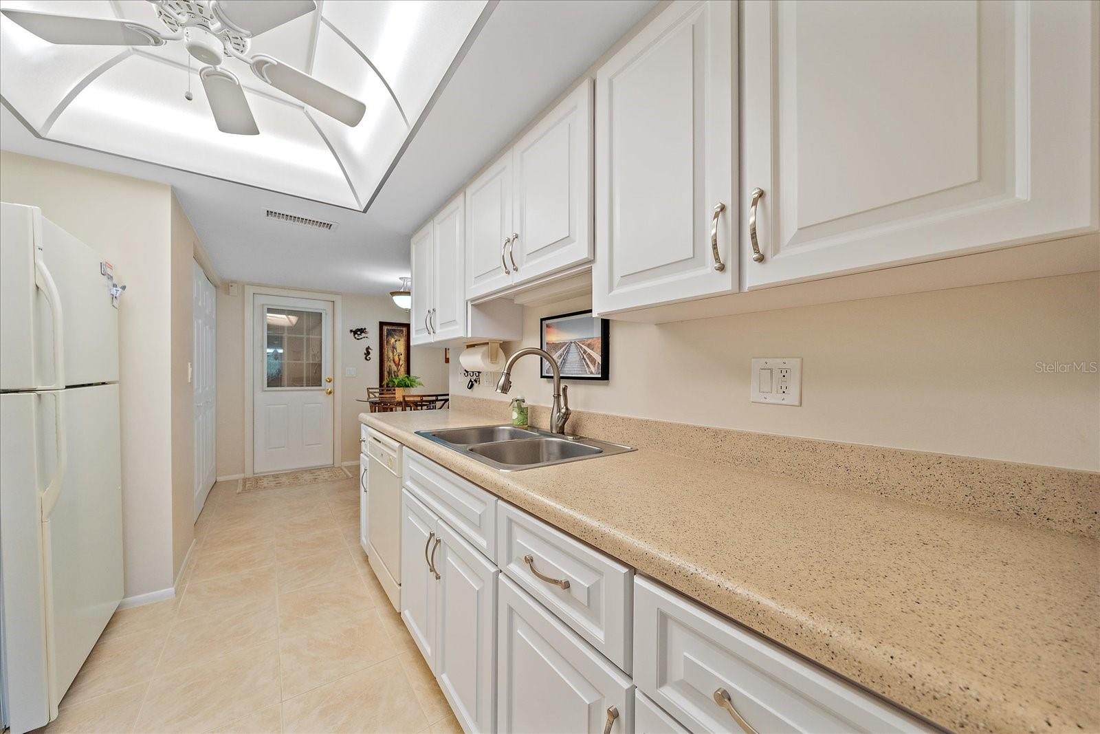 3135 GLEN ELYN BLVD #13 — photo 17