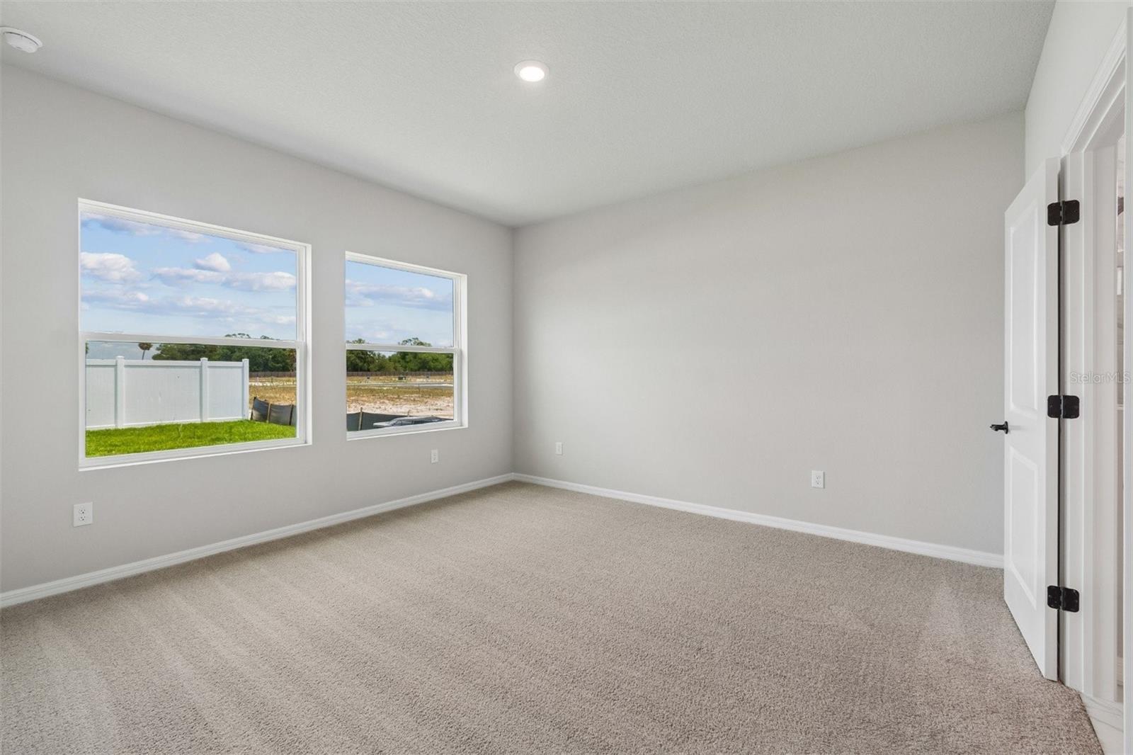 15239 EASTLYN DR — photo 13
