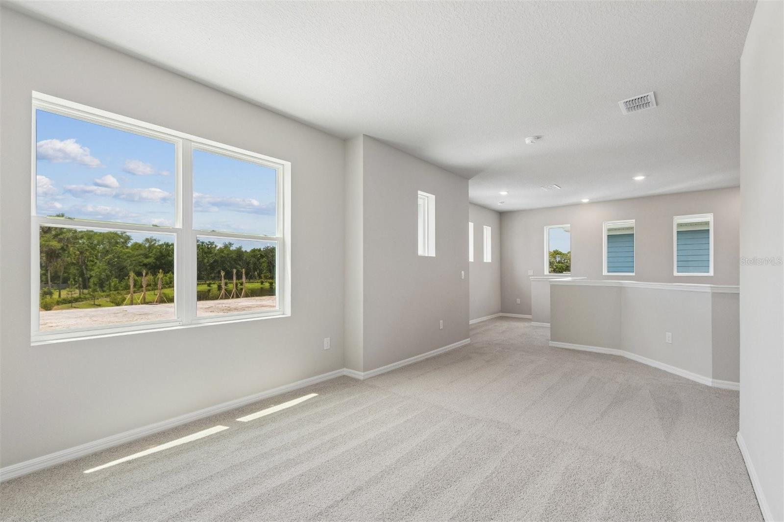 15239 EASTLYN DR — photo 18
