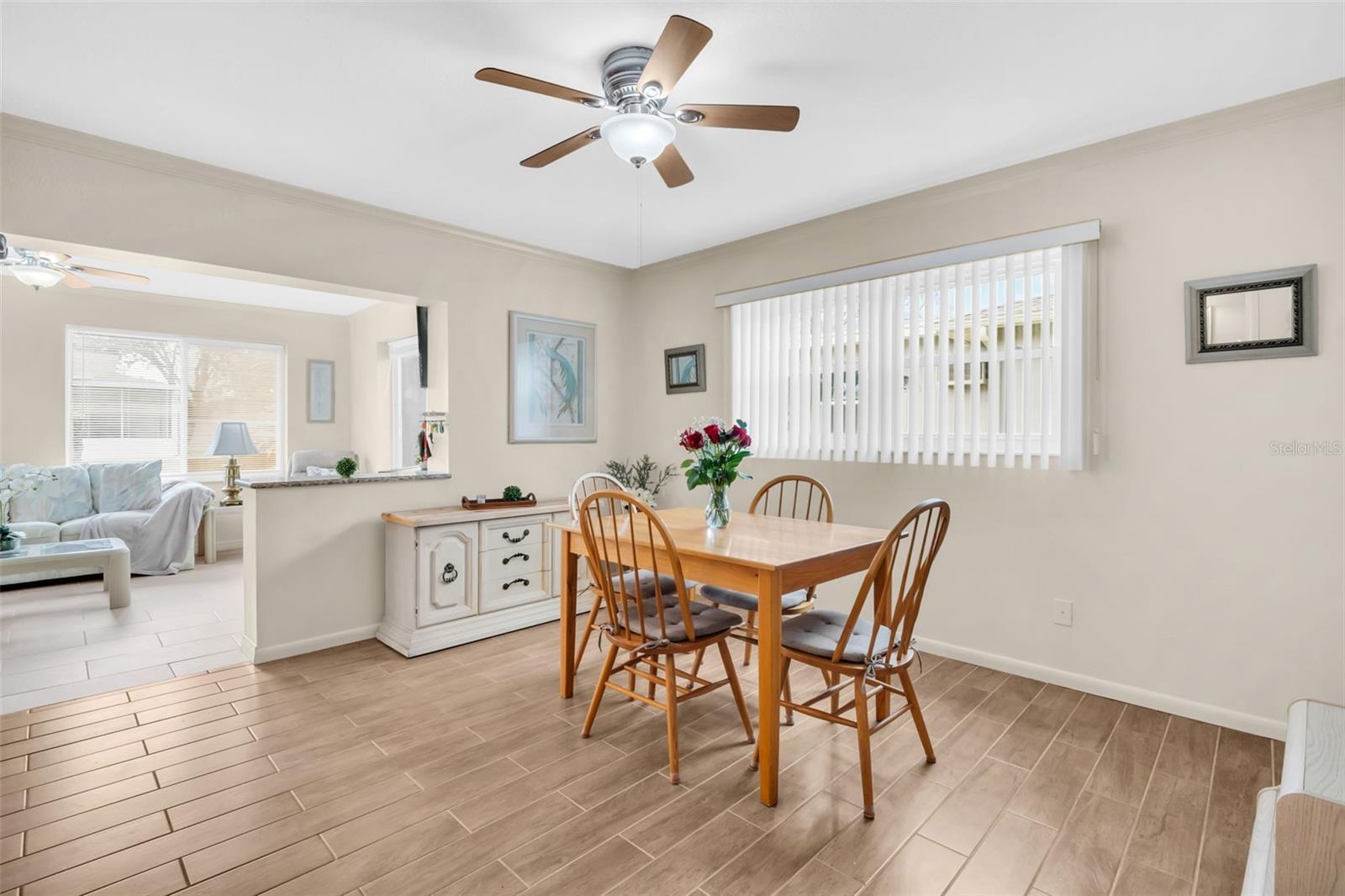 102 STAFFORD DR — photo 16