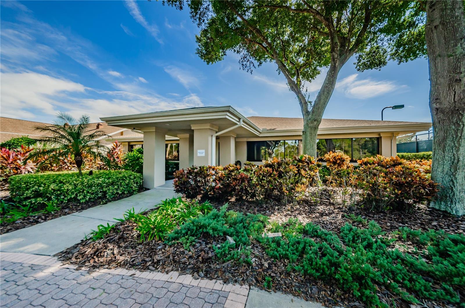 102 STAFFORD DR — photo 37