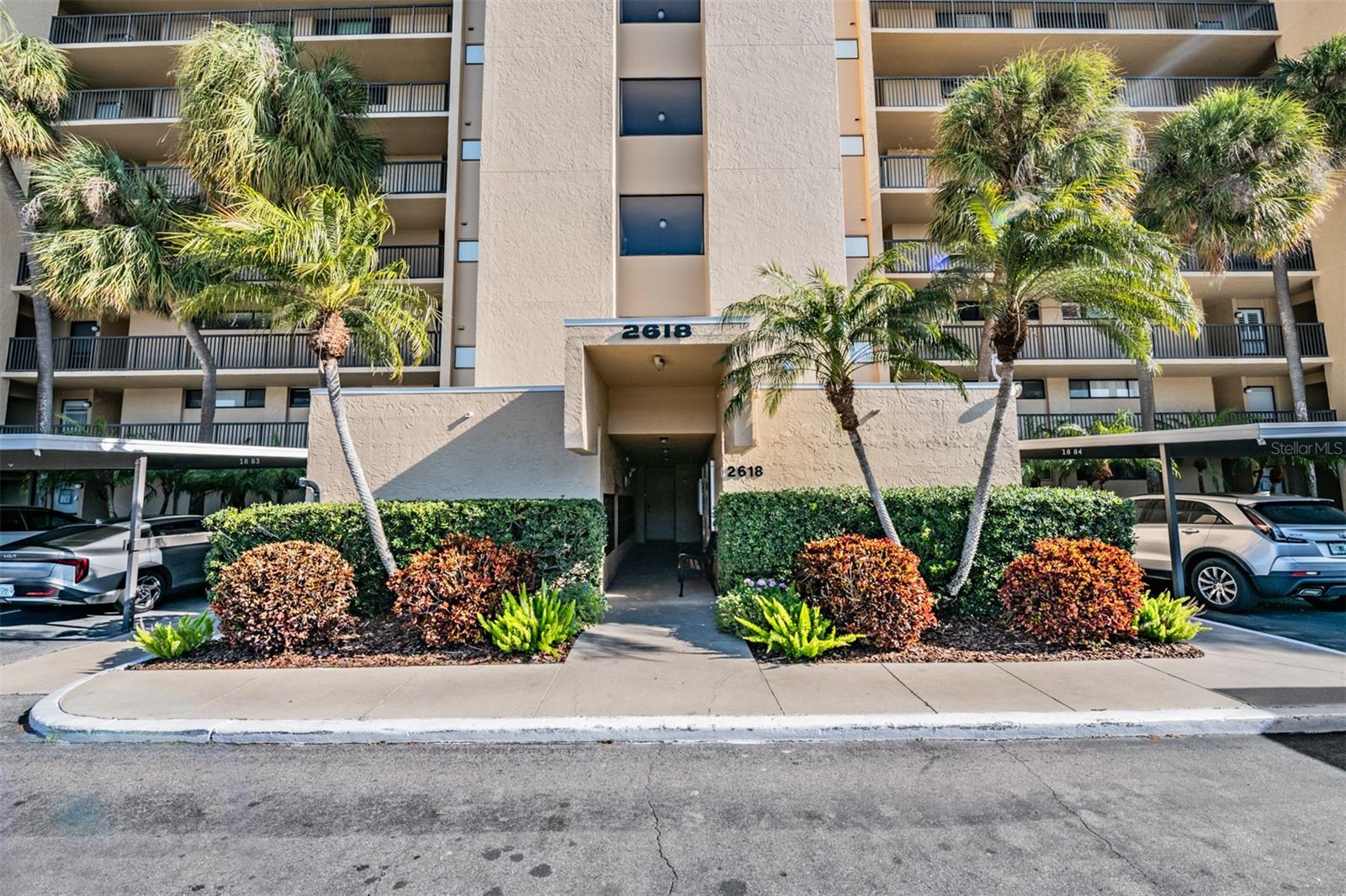 2618 COVE CAY DR #204 — photo 2
