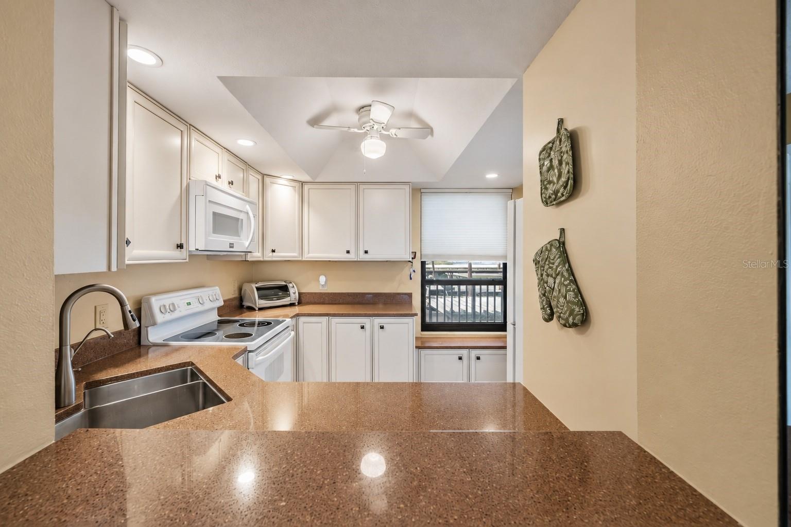 2618 COVE CAY DR #204 — photo 7