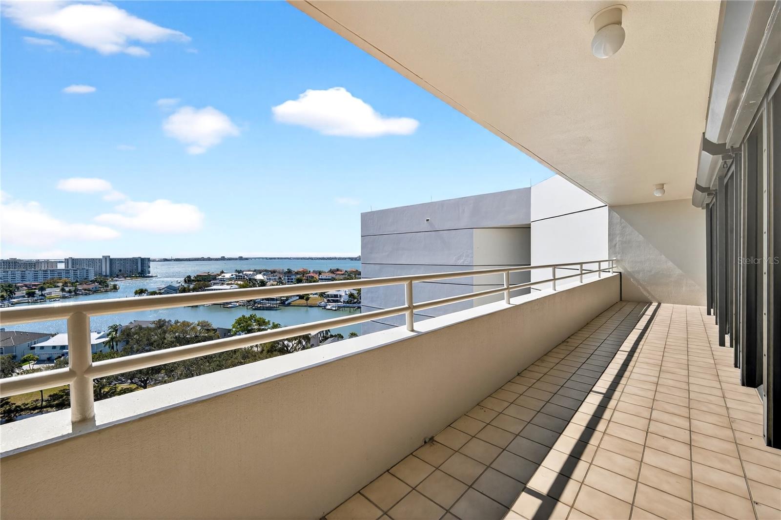 5950 PELICAN BAY PLZ S #2E — photo 32