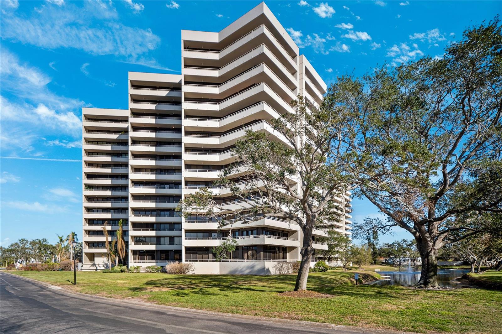 5950 PELICAN BAY PLZ S #2E — photo 47