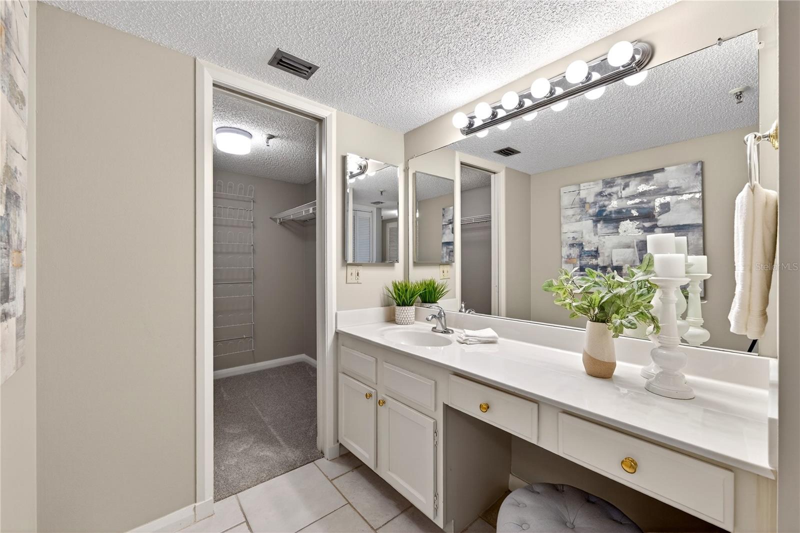 5950 PELICAN BAY PLZ S #2E — photo 35