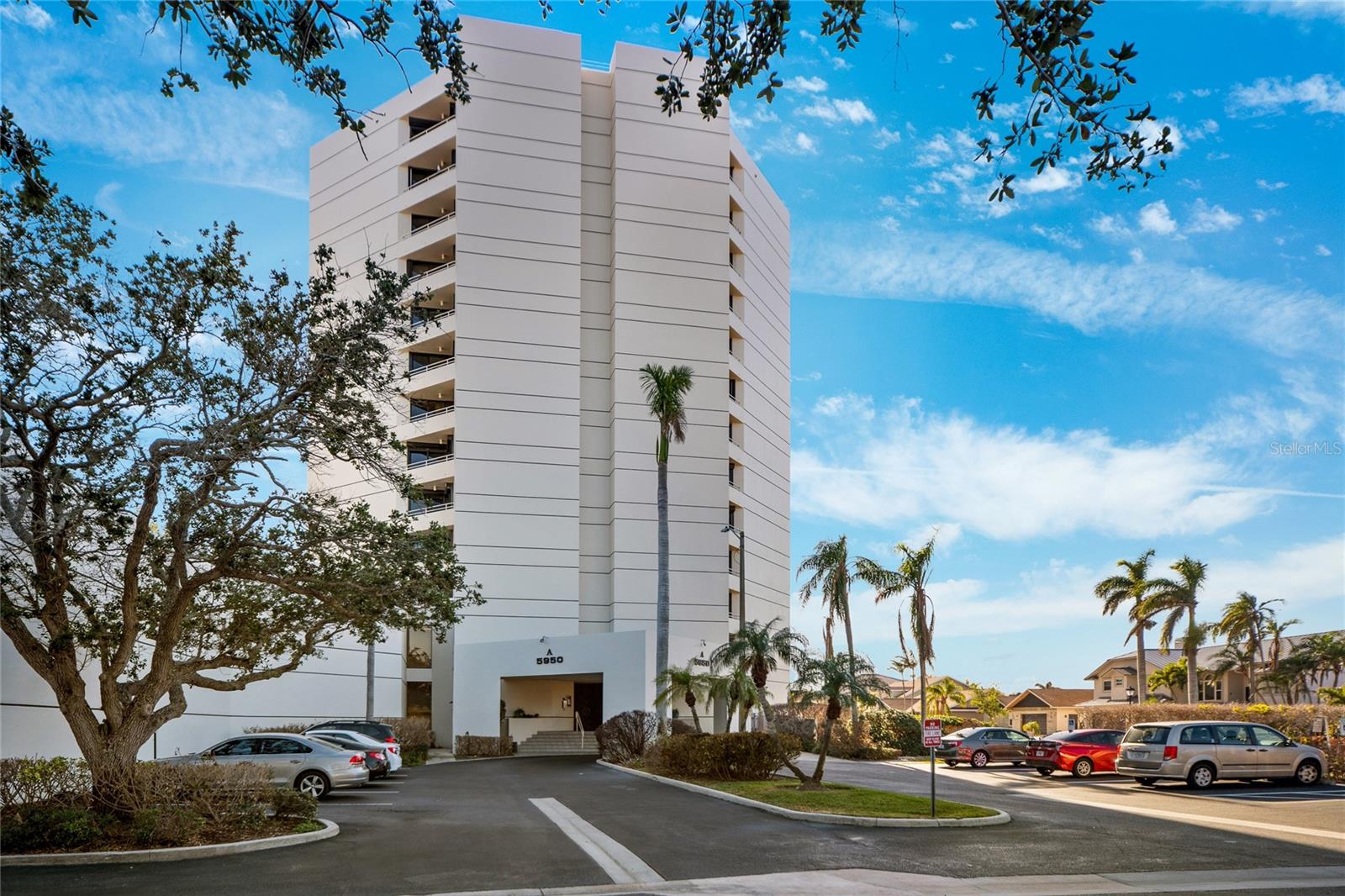 5950 PELICAN BAY PLZ S #2E — photo 46