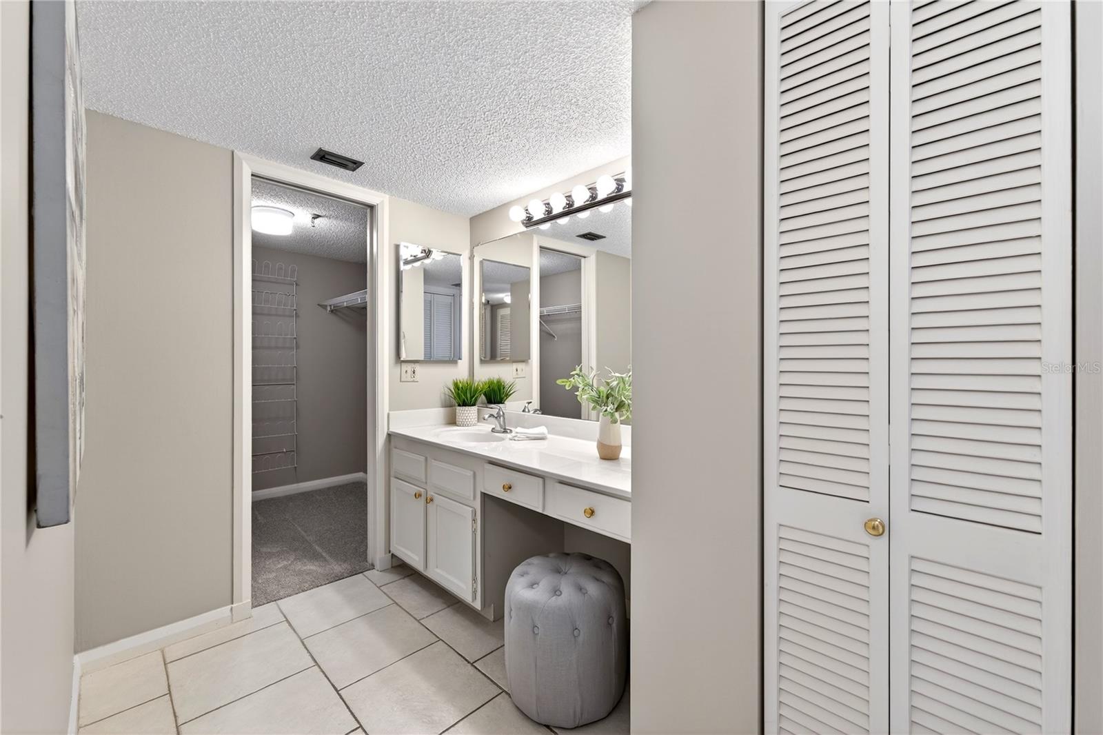 5950 PELICAN BAY PLZ S #2E — photo 36