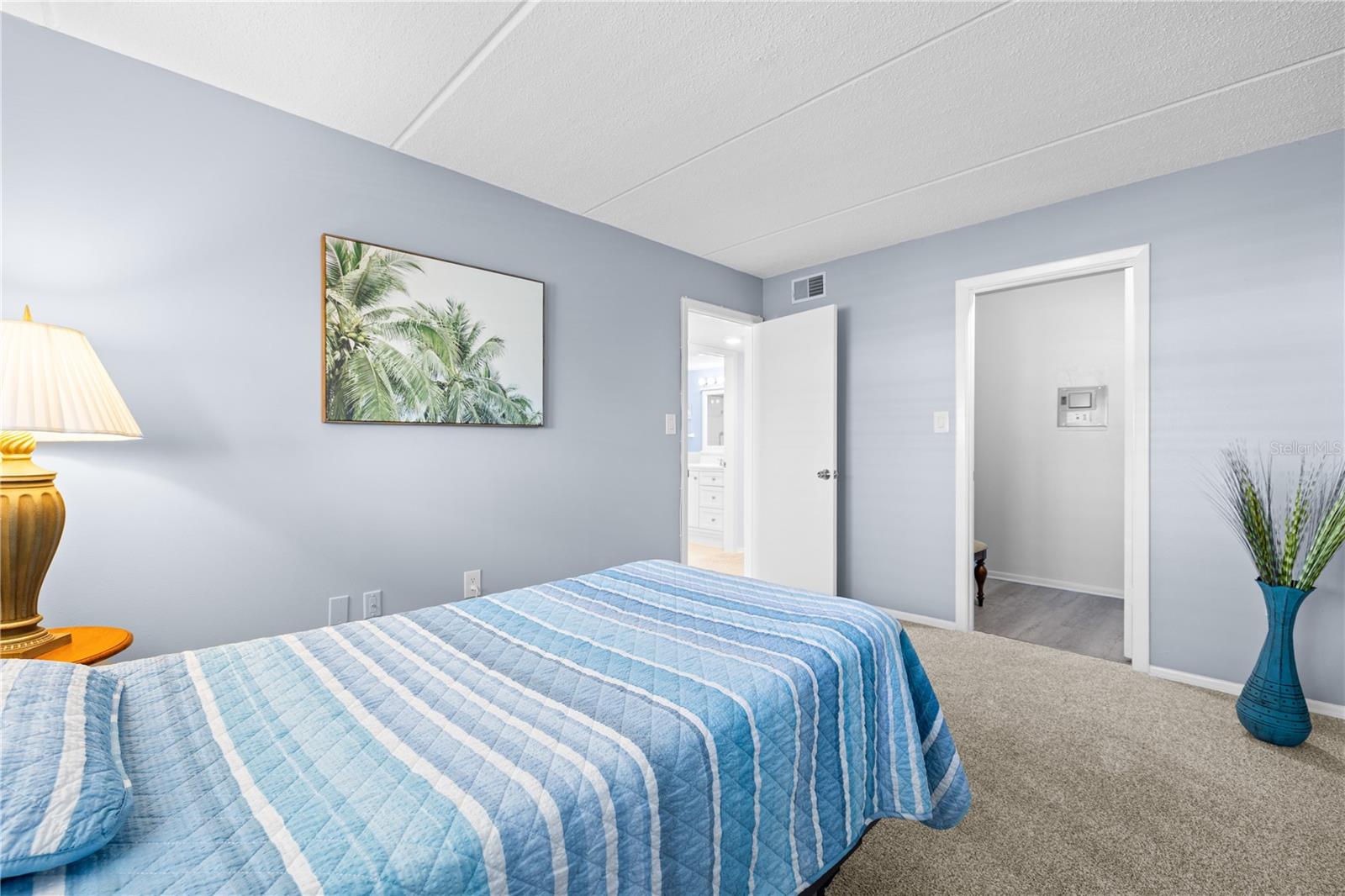 11720 PARK BLVD #302 — photo 8