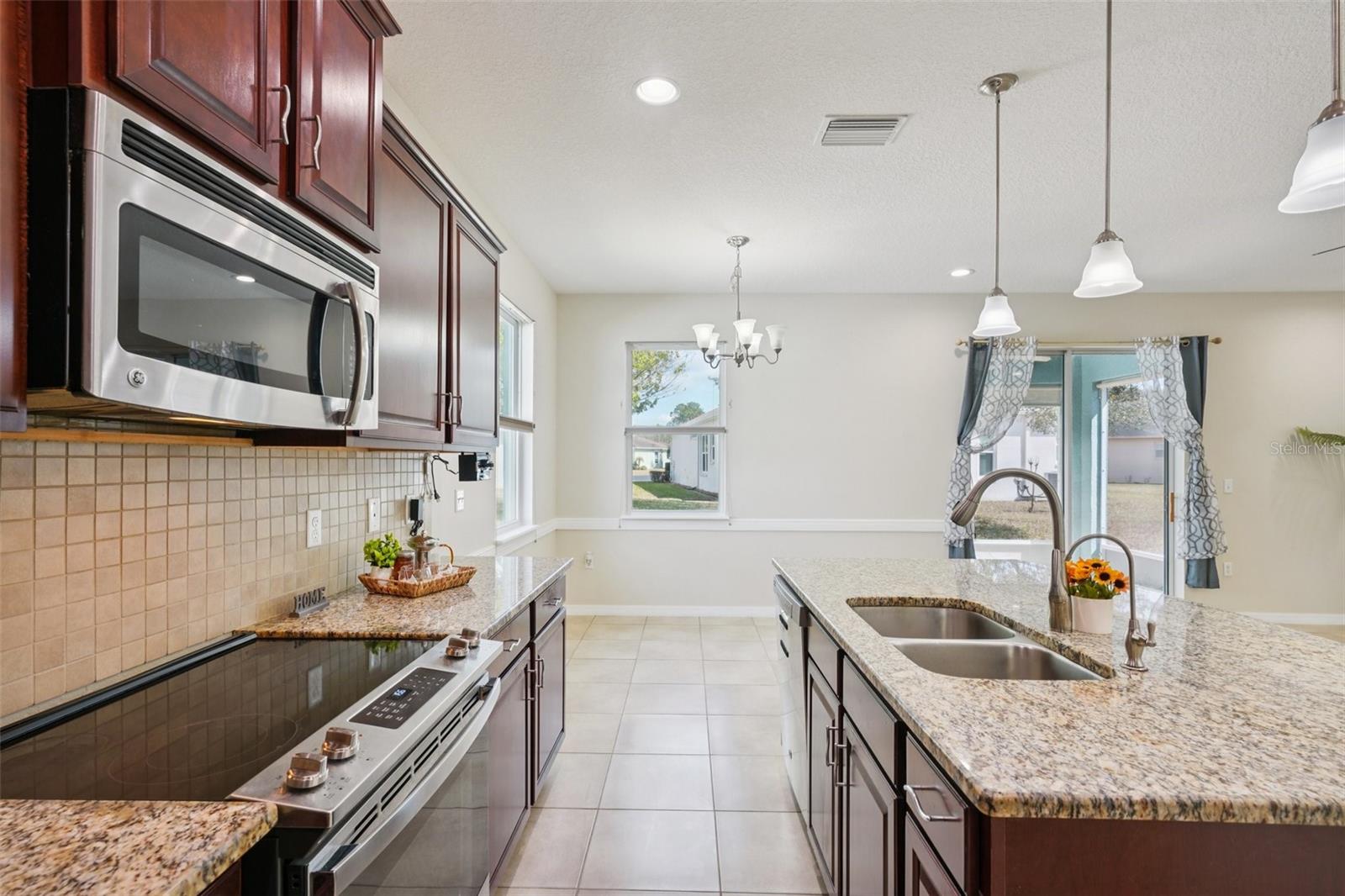 11129 KISKADEE CIR — photo 11
