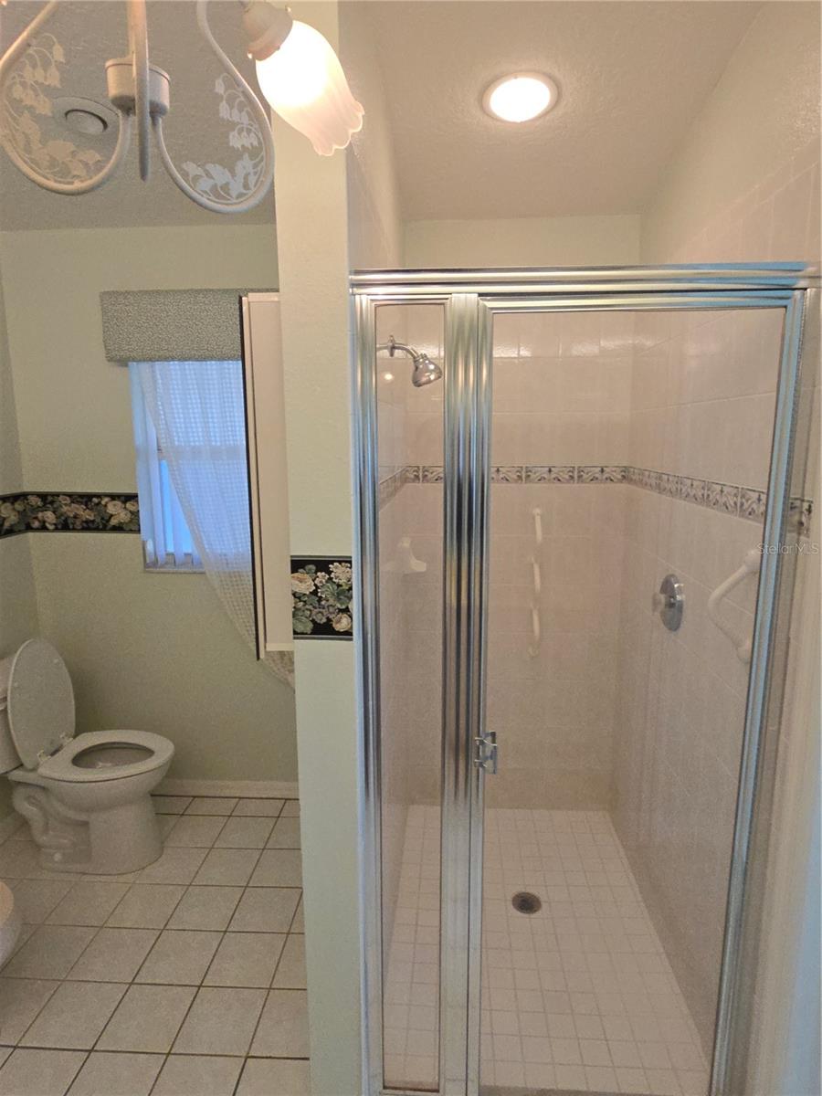 11519 HOLLY ANN DR — photo 18