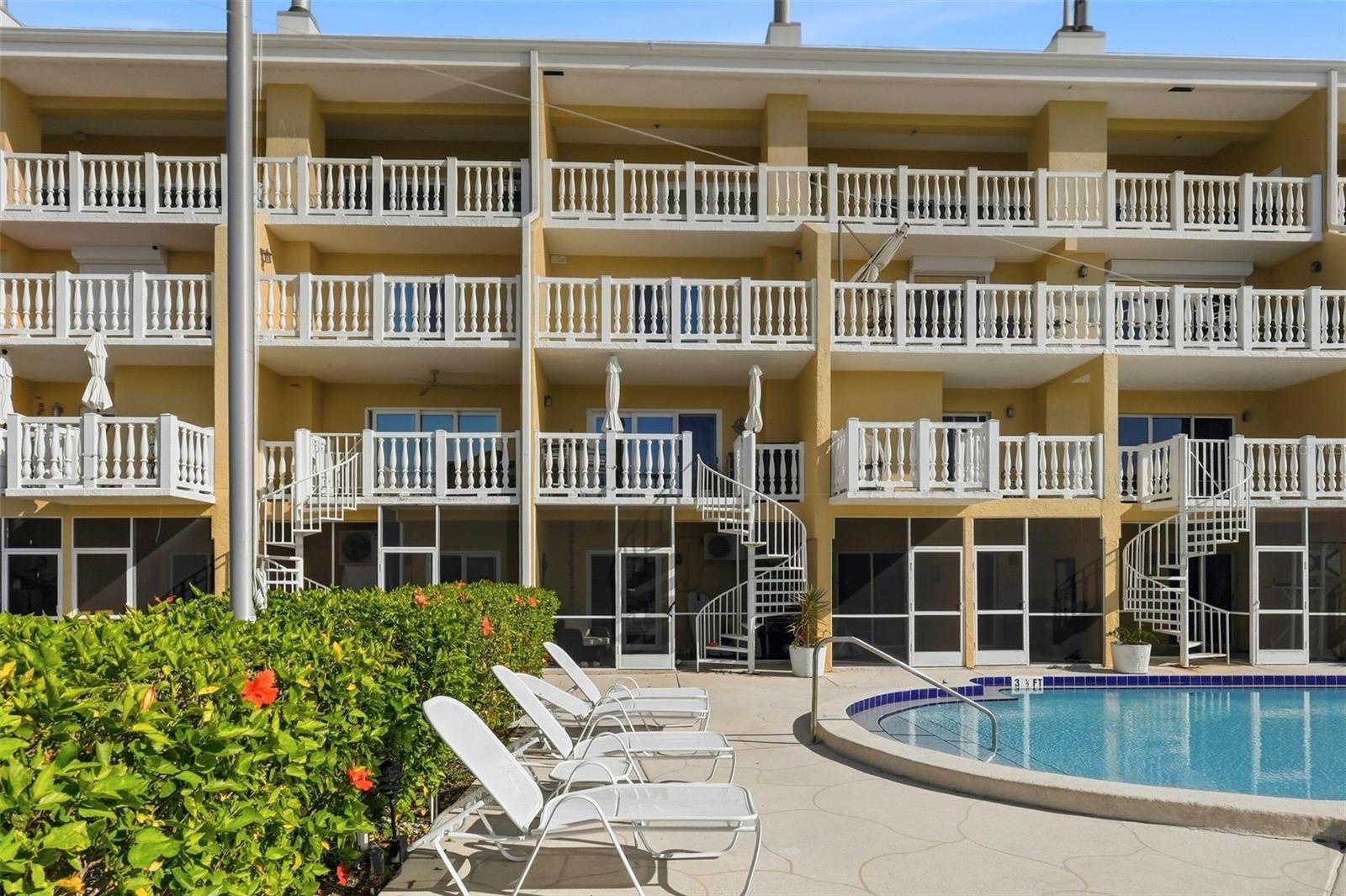 544 PINELLAS BAYWAY S #TH13 — photo 28