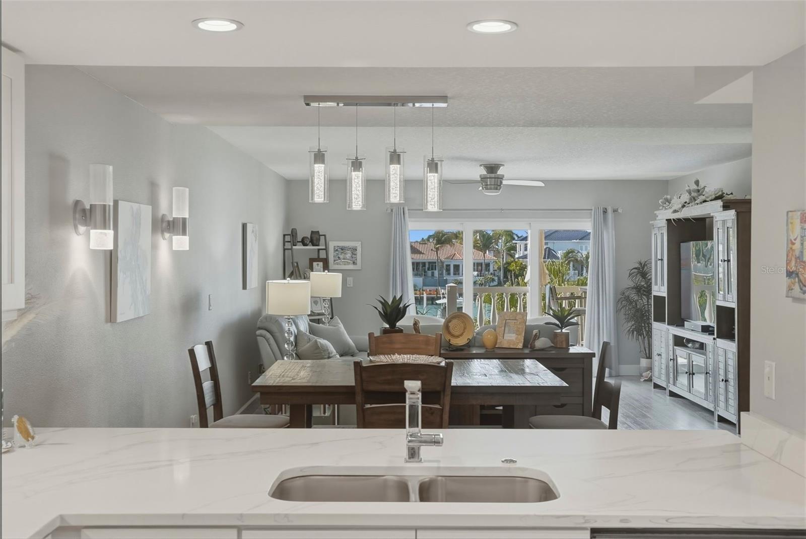544 PINELLAS BAYWAY S #TH13 — photo 11