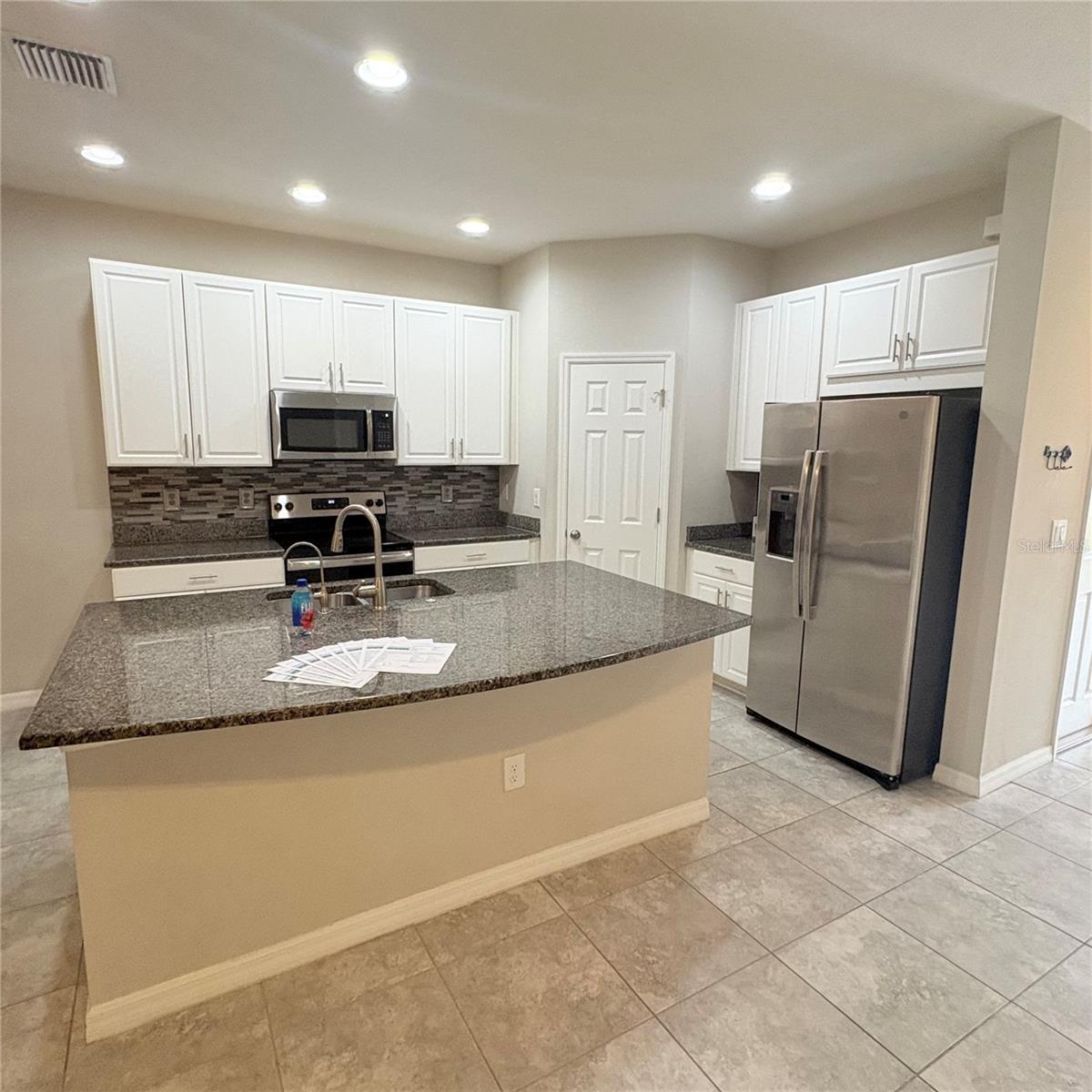 7234 GRAND ELM DR — photo 15