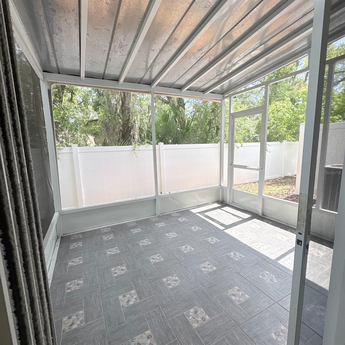 7234 GRAND ELM DR — photo 12