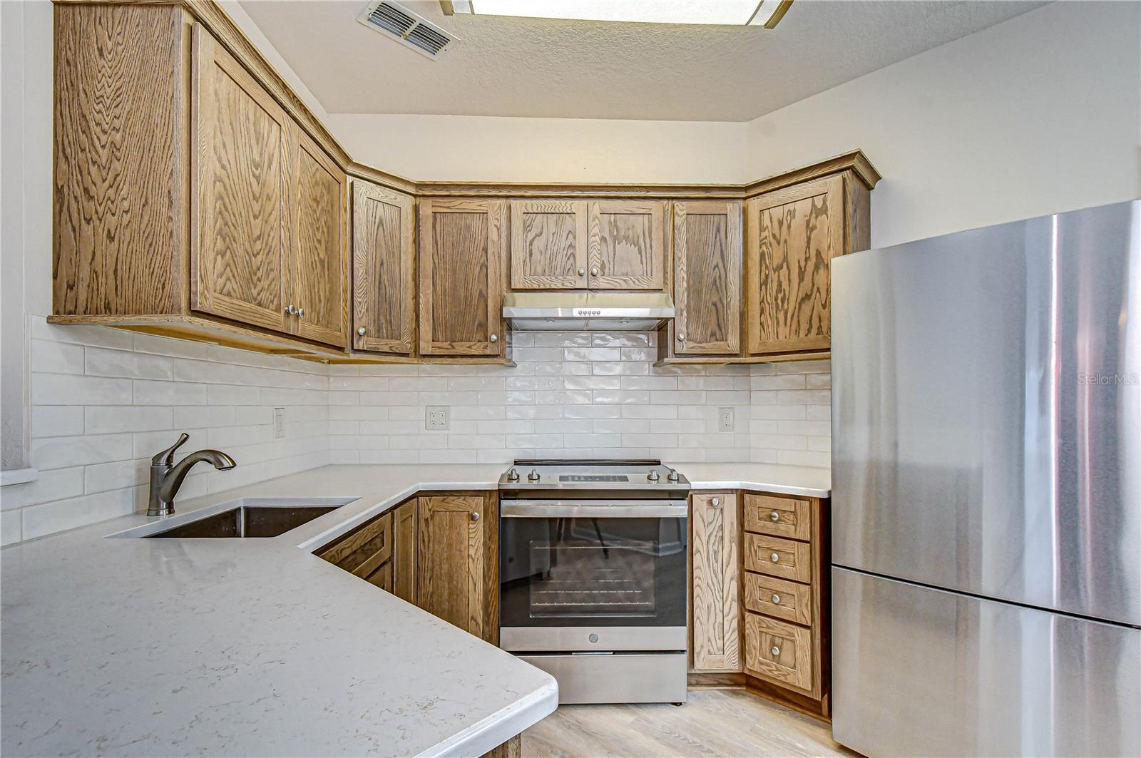 10409 VILLA VIEW CIR #10409 — photo 12