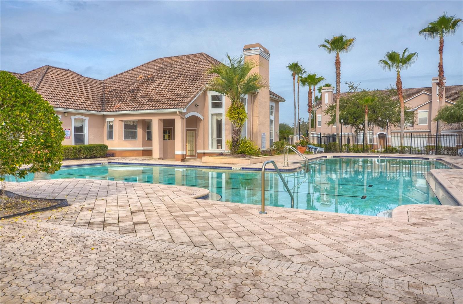 10409 VILLA VIEW CIR #10409 — photo 48