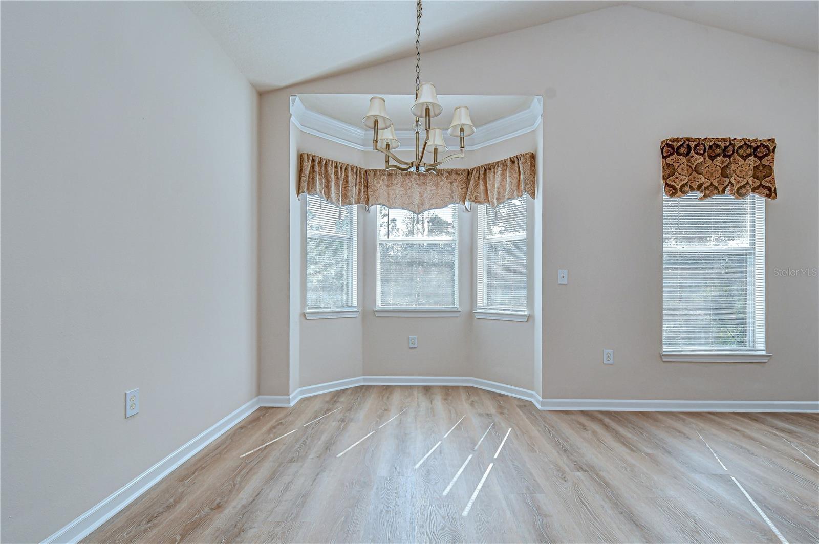 10409 VILLA VIEW CIR #10409 — photo 8