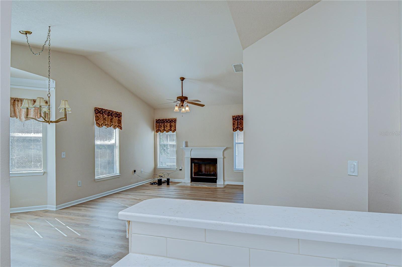 10409 VILLA VIEW CIR #10409 — photo 15
