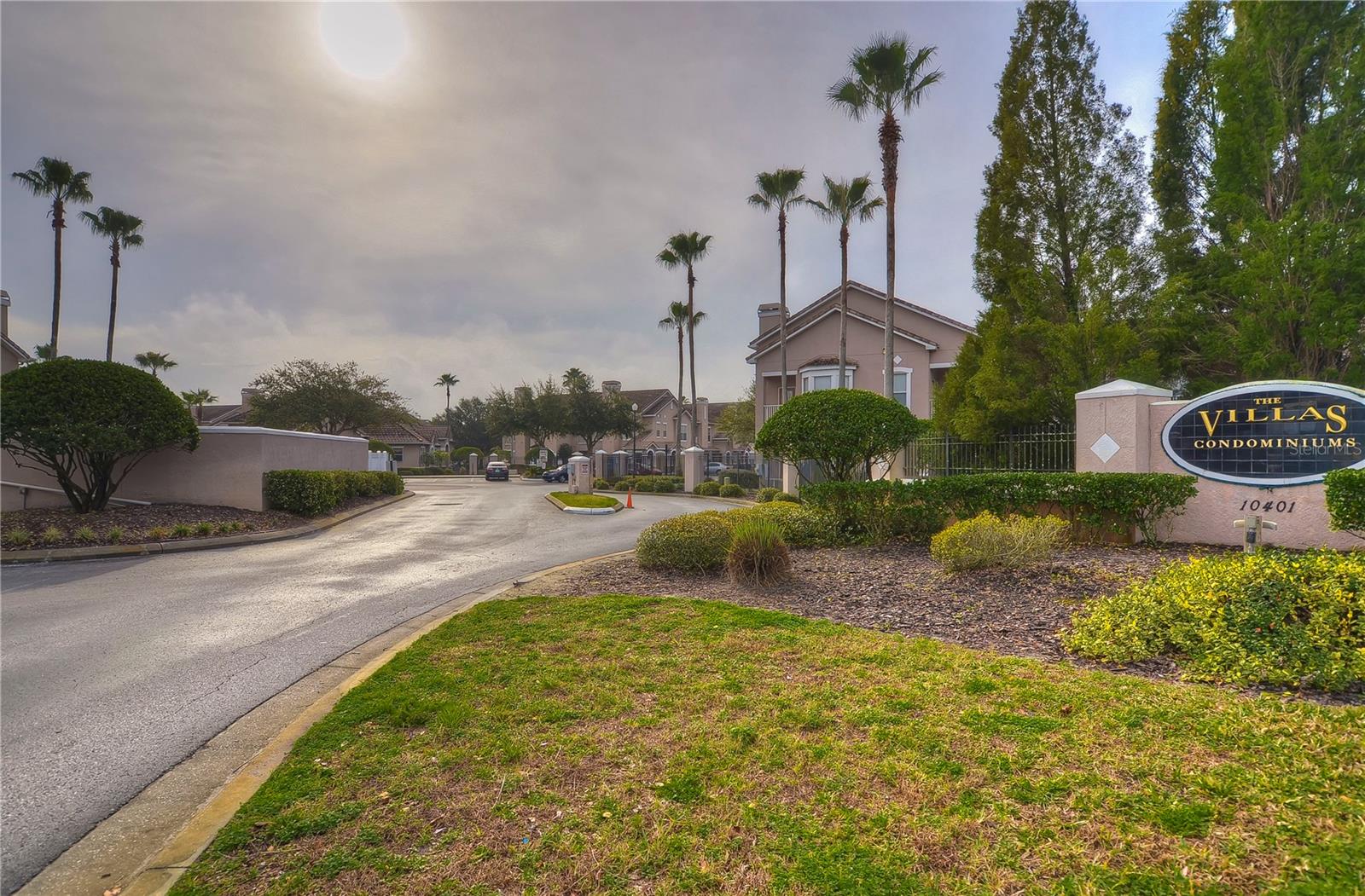 10409 VILLA VIEW CIR #10409 — photo 45
