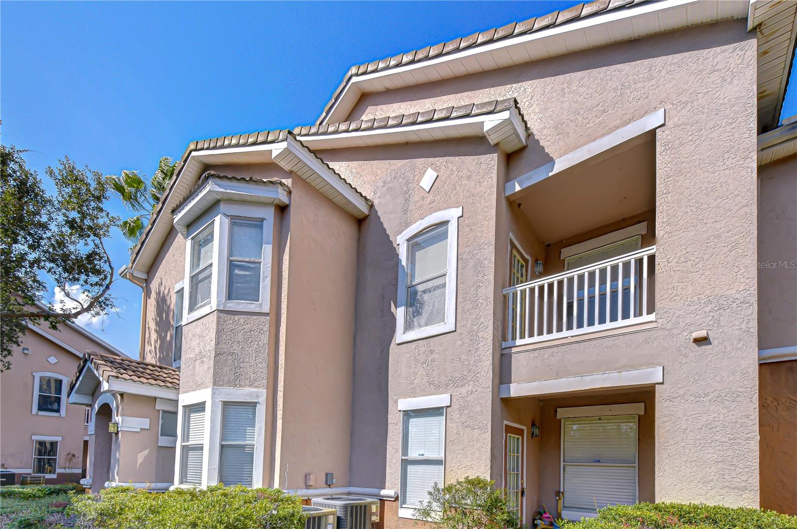 10409 VILLA VIEW CIR #10409 — photo 41