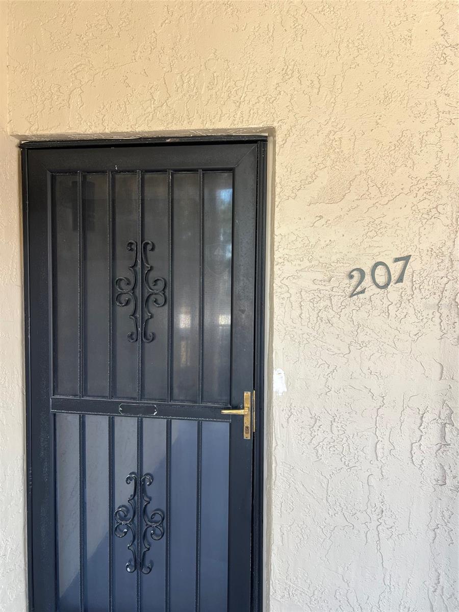 7951 58TH AVE N #207 — photo 3