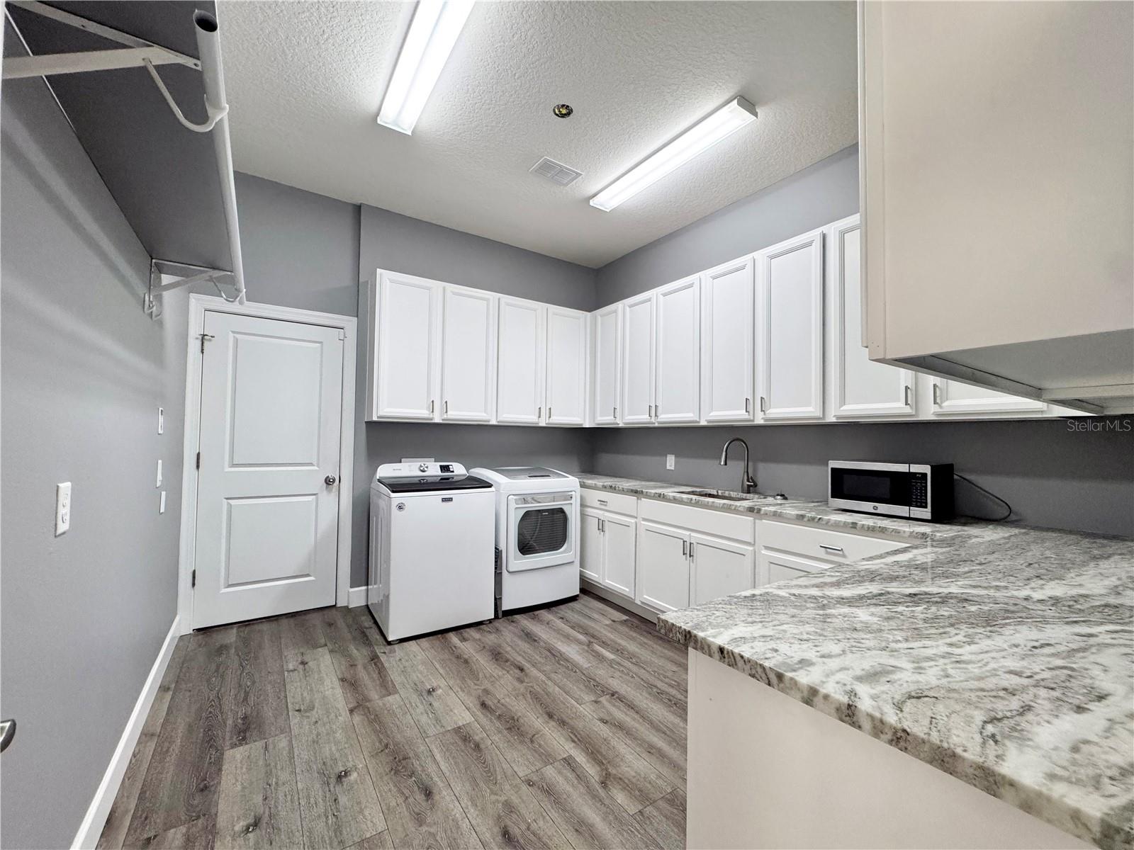 12822 DEL CORSO LOOP — photo 47