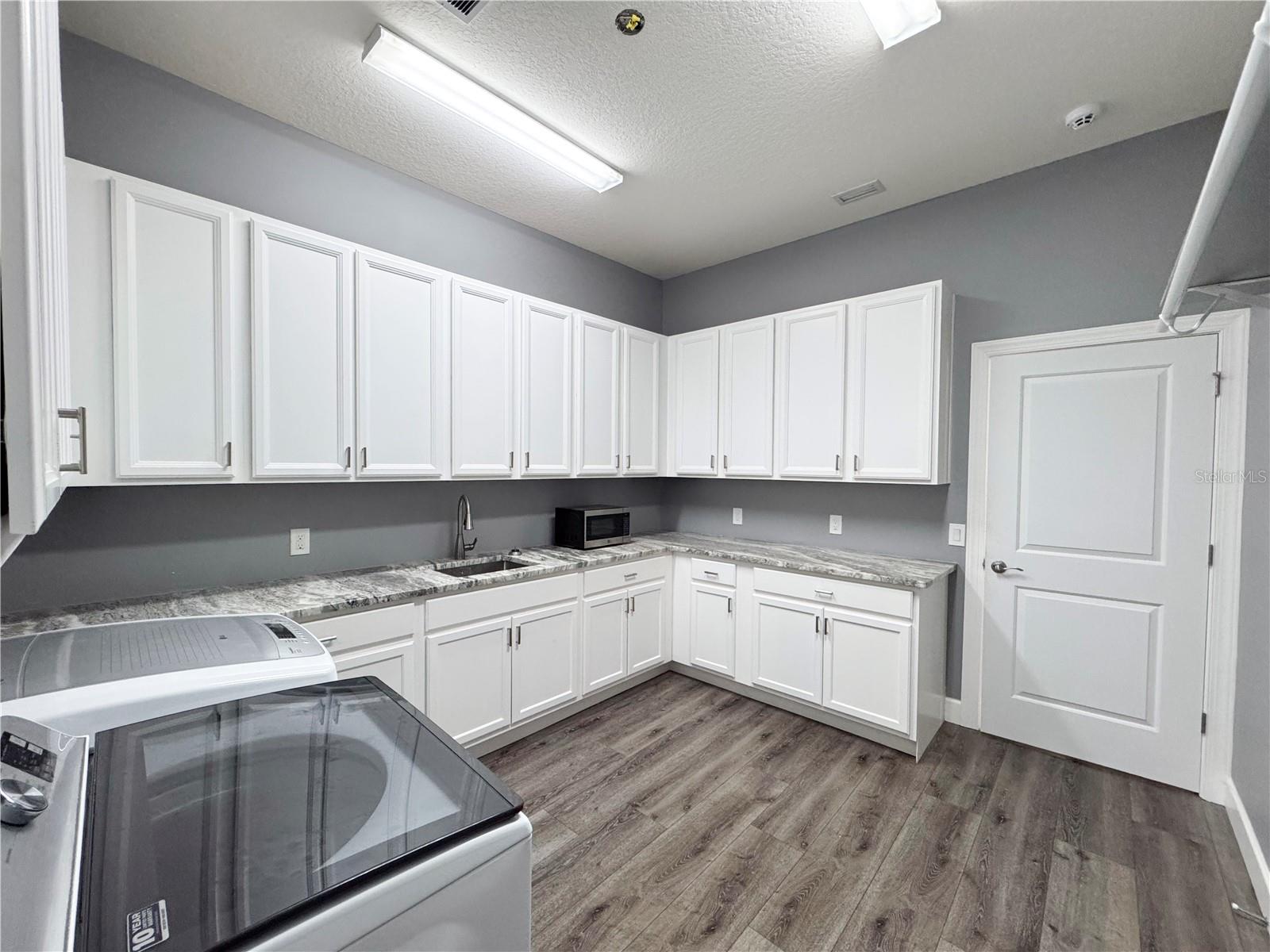 12822 DEL CORSO LOOP — photo 48