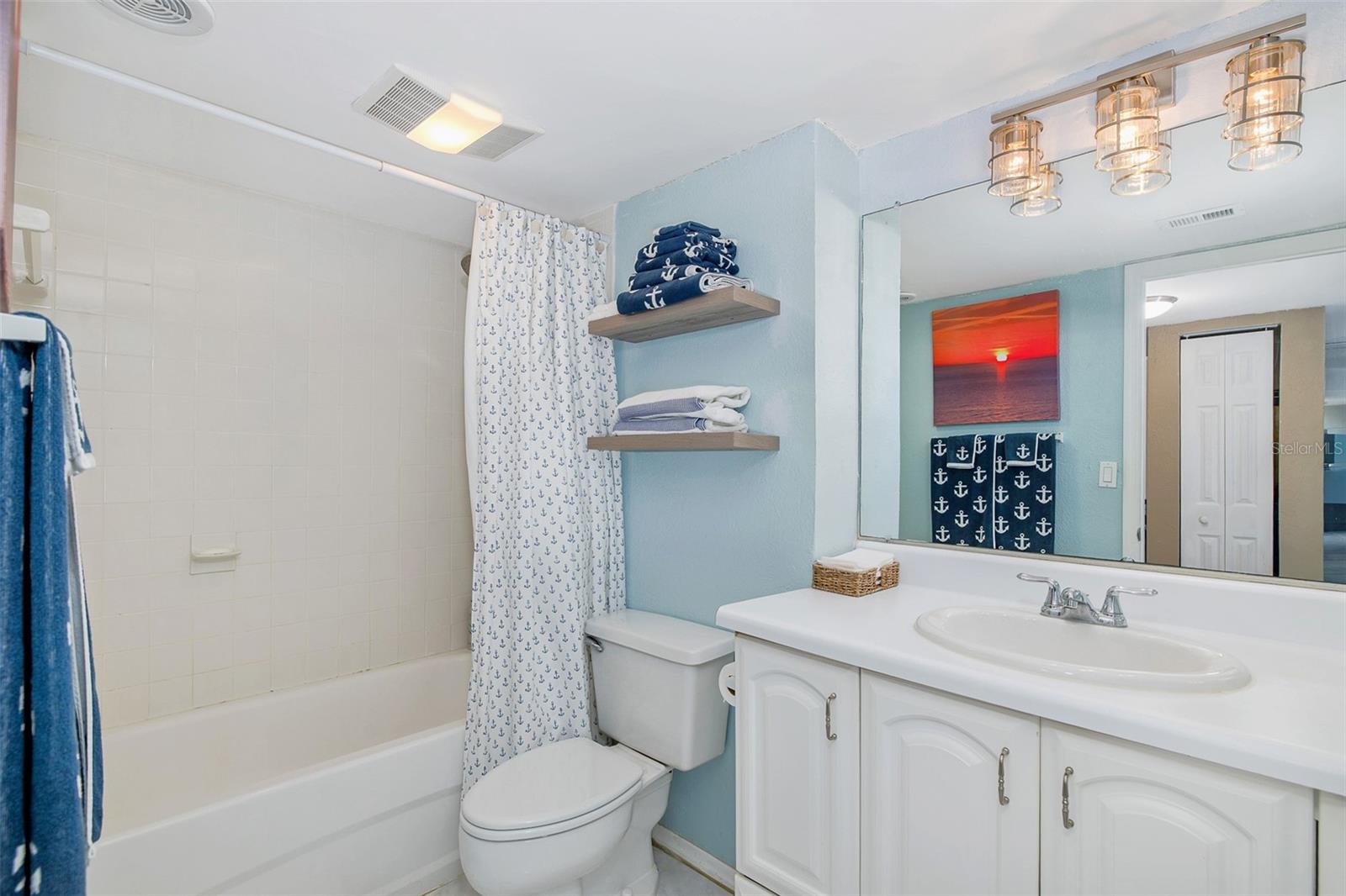 51 ISLAND WAY #108 — photo 11