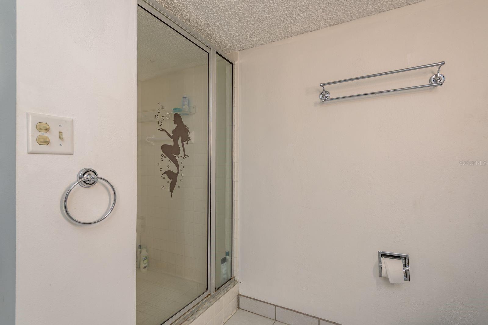 602 LIME AVE #203 — photo 18