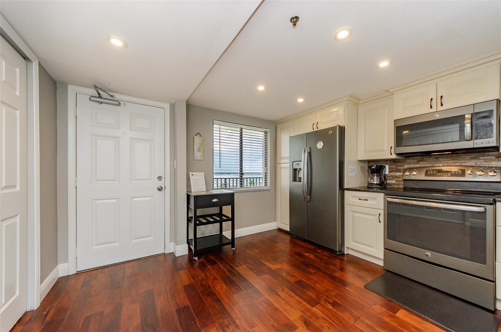 1250 GULF BLVD #703 — photo 8