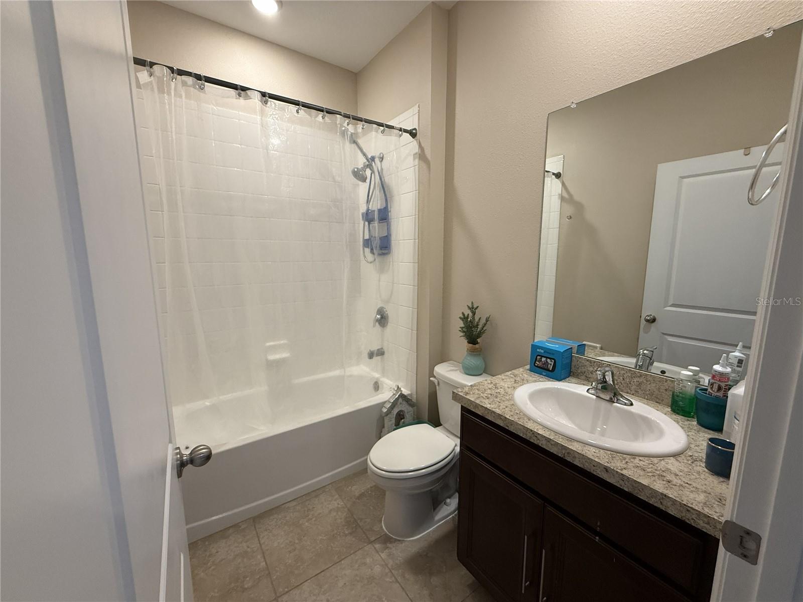 16418 WOODSIDE GLN — photo 7