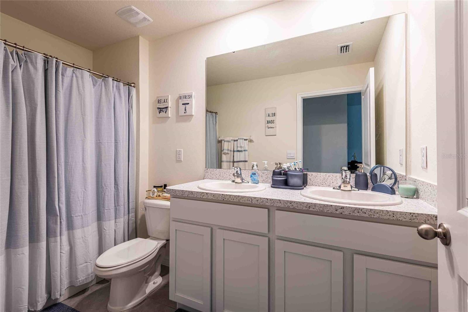 12172 LILY MAGNOLIA LN — photo 25
