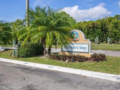 5712 BISCAYNE CT #101 — photo 33